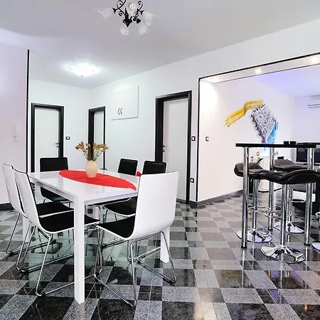 Appartement Penthouse Maric