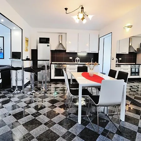 Penthouse Maric Split